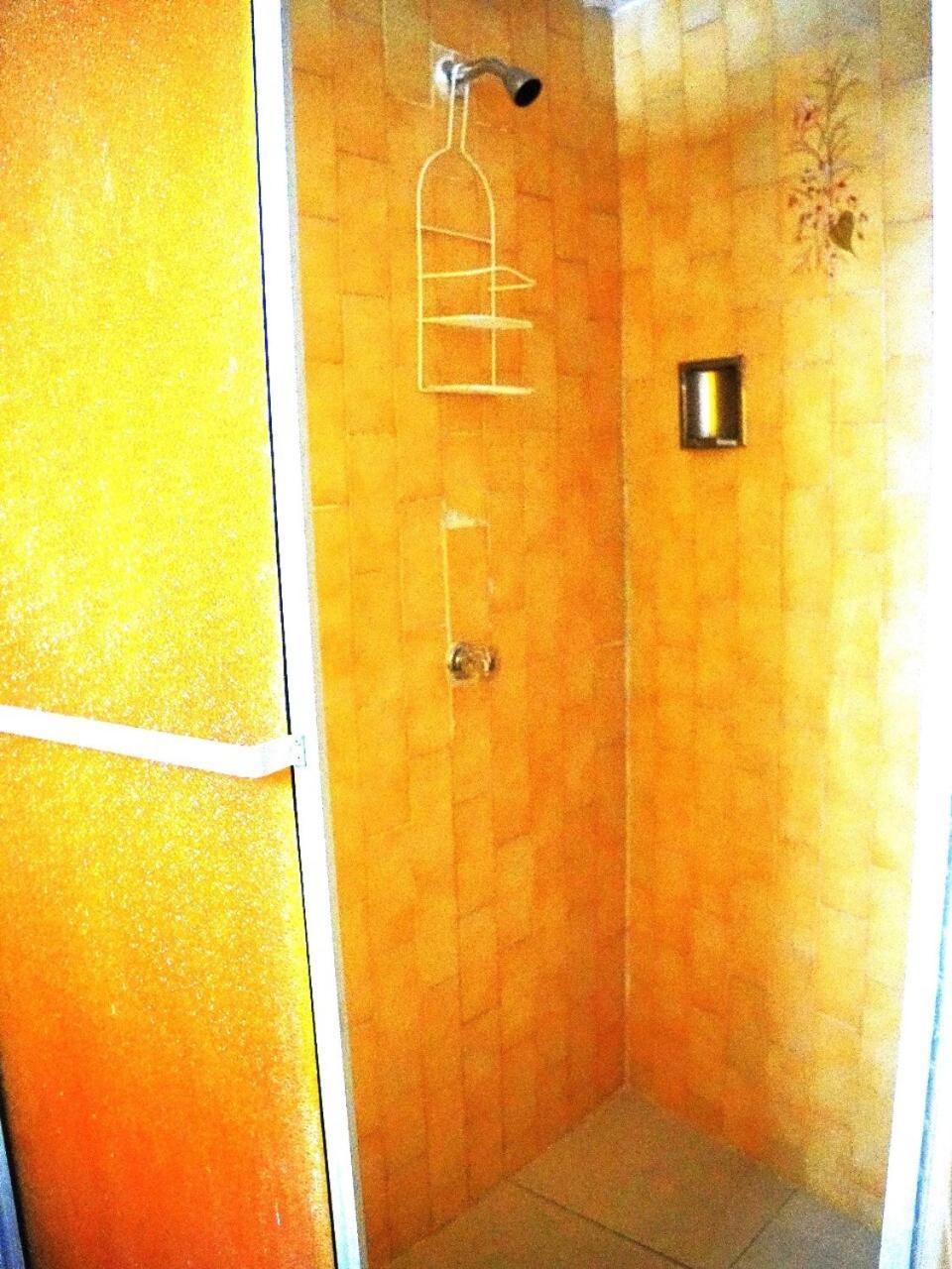 Comfortable And Quiet Apartment *